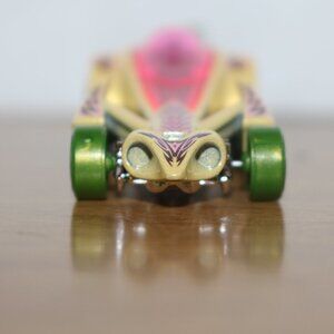 Hot Wheels Preying Menace CUSTOM keychain W/card